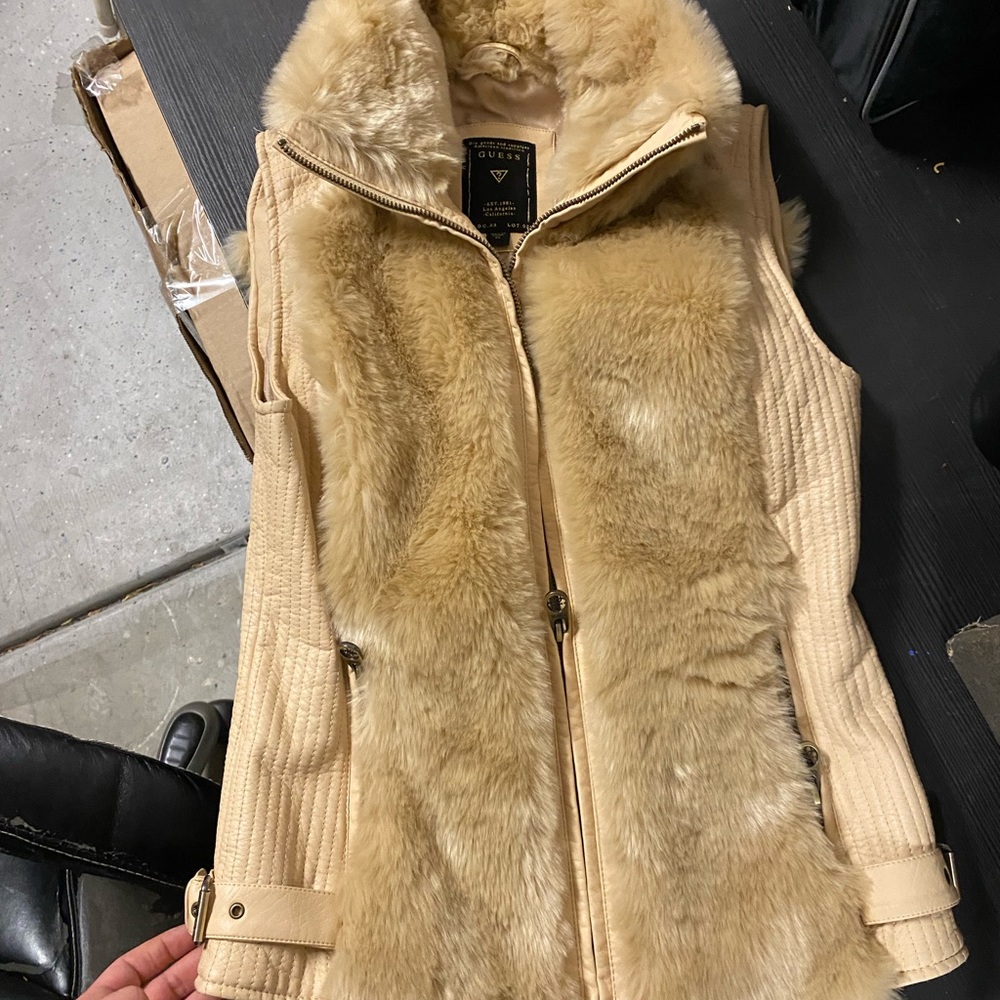 Guess vest